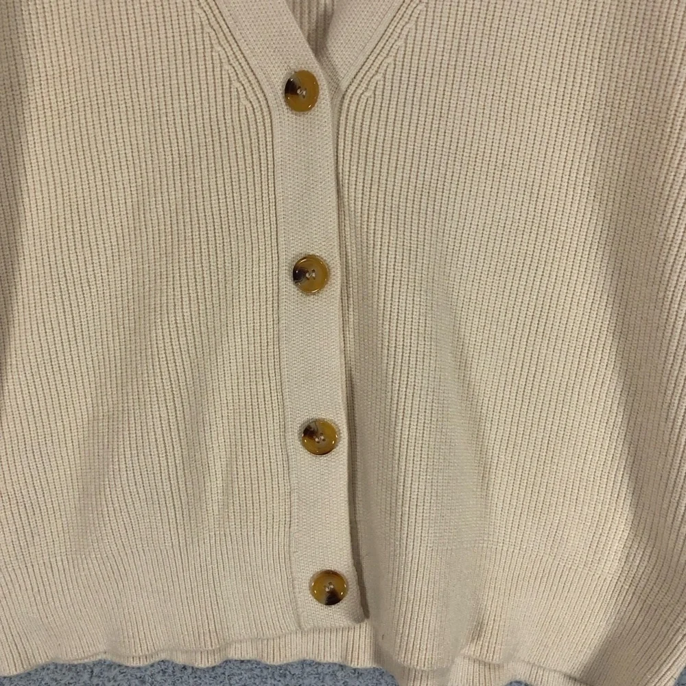 Cream Ribbed V-Neck Button Up Cardigan‎ Size L Casual Layering Lillusory